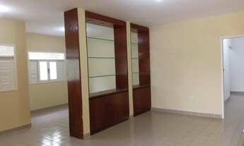 Imagem 6: Casa à venda no RESIDENCIAL BERNARDO OITICICA, JARDIM PETRÓPOLIS, Maceió, AL