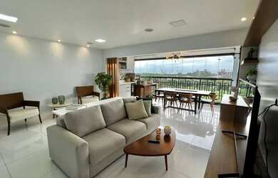 Imagem 4: PORTEIRA FECHADA | CIDADE DO PORTO | 3 SUÍTES | NASCENTE