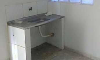 Imagem 4: Alugo casa kit net com garagem moto