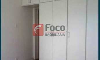 Imagem 5: Excelente localização!! REFORMADÍSISSIMO!! Entrar e morar