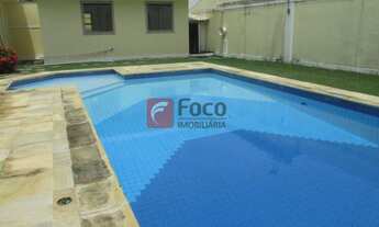 Imagem 4: BARRA DA TIJUCA. CONDOMÍNIO DE MANSÕES MALIBU. 906 METROS 4 SUÍTES PISCINA. 2 VAGAS