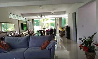 Imagem 6: Casa a venda em Pedra Branca com 200 metros e 3 quartos com muita luz natural e paisagismo