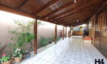 Imagem 6: CASA com 4 dormitórios à venda com 269.8m² por R$ 620.000,00 no bairro São Lourenço - CURI