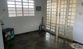 Imagem 3: Casa para venda possui 200 metros quadrados com 3 quartos em Ceilândia Sul - Brasília - DF