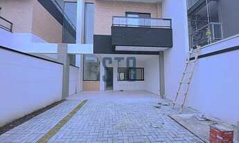 Imagem 3: Sobrado perfeito em fase final de construção que pode ser o seu novo lar e de sua famíli