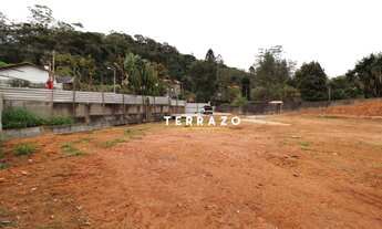 Imagem 4: Terreno com área de 11 mil metros na Barra do Imbuí