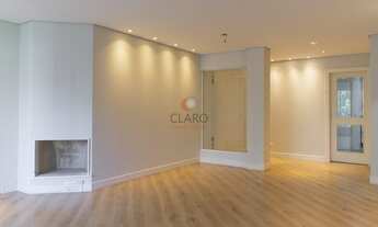 Imagem 5: APARTAMENTO com 3 dormitórios à venda com 241.25m² por R$ 1.390.000,00 no bairro Juvevê