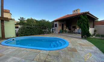 Imagem 2: Casa e Sobrado de 3 dormitórios à Venda - Xangri-lá