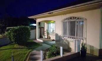 Imagem: Casa de 04 Dormitórios, Suíte, Área com