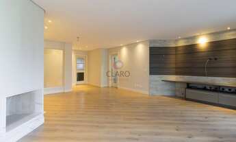 Imagem 3: APARTAMENTO com 3 dormitórios à venda com 241.25m² por R$ 1.390.000,00 no bairro Juvevê