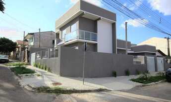 Imagem 3: SOBRADO com 3 dormitórios à venda com 86m² por R$ 380.000,00 no bairro Sítio Cercado - CUR