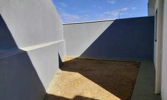 Imagem 2: Casa para venda tem 85 metros quadrados com 2 quartos em Jardim Imperial - Lagoa Santa - M