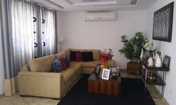 Imagem 3: Casa de 360 metros quadrados no bairro Itaipu com 5 quartos