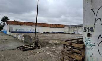 Imagem: Lote/Terreno para aluguel possui 1720m2