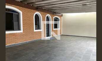 Imagem 6: Casa à Venda - Jardim dos Oliveiras , 3 Quartos, 237 m2