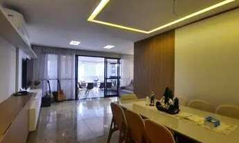 Imagem 5: Apartamento para Venda em Vila Velha, Praia da Costa, 4 dormitórios, 1 suíte, 3 banheiros