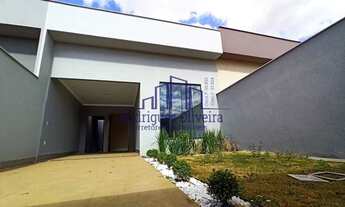 Imagem: Casa Linda no Jd. Helvécia - 3QTS e Área