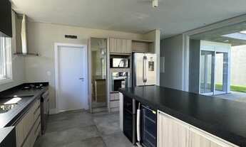 Imagem 5: Casa no condomínio Villagio Atlântida de 280m²