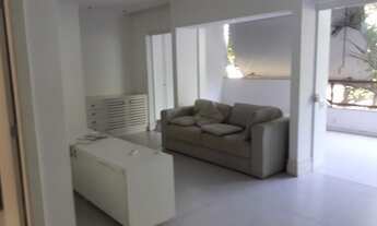 Imagem 2: Apartamento para aluguel com 165 metros quadrados com 3 quartos