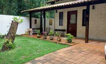 Imagem: Casa Linear com pomar - R$2500,00