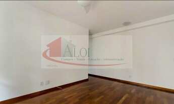 Imagem 2: Apto vende com 70m² de úteis dois dormitórios um e suíte sala com sacada, duas vagas de ga