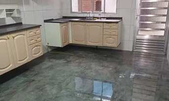 Imagem 2: Casa de condomínio para aluguel com 93 metros quadrados com 3 quartos