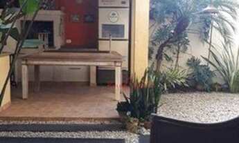 Imagem 2: Casa com 4 suítes em condomínio no Arujá para permuta em apto na Riviera