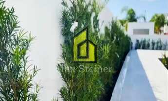 Imagem 3: Próximo do mar. Apartamento com 2 dormitórios sendo uma suite