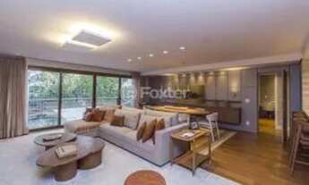 Imagem 2: Linda Cobertura para venda com 311 m2, 3 quartos, 3 suítes e 3 vagas em Menino Deus - Port