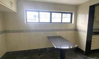 Imagem 5: Apartamento para aluguel possui 173 metros quadrados com 3 quartos em Boa Viagem - Recife