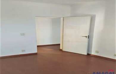 Imagem 7: Apto de 2 dormitórios de fácil acesso à Dutra no Jardim Luíza