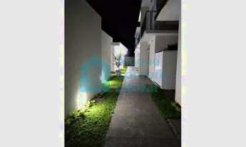 Imagem 5: Casa de condomínio a poucos metros da praia, com 2 suítes e piscina, em Boiçucanga