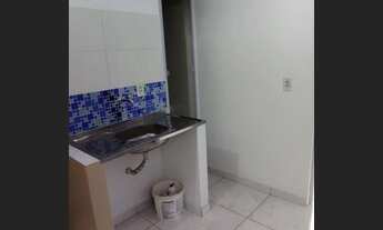 Imagem 5: \Vendo Prédio no Bairro Japiim, Próximo de escolas, parada de ônibus e muito mais