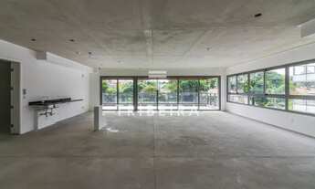 Imagem: Imóvel de 278m² m², com 3 suítes