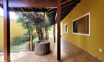 Imagem 4: Casa térrea - 4 Dormitórios - Piscina na Lagoinha