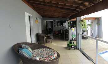 Imagem 2: Casa para aluguel possui 100 metros quadrados com 2 quartos