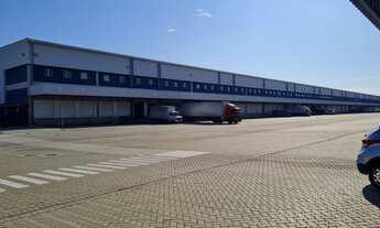 Imagem 7: Galpão/Depósito/Armazém para aluguel possui 8000 metros quadrados