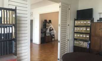 Imagem 6: Copacabana - 3 quartos com dependência e vaga em ótima localização