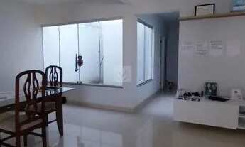 Imagem 4: Casa Mobiliada com piscina na Zona de Expansão a 300m da Praia do Robalo