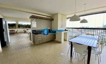 Imagem 2: R)Apartamento com 02 dormitórios, sendo 01 suíte, 02 vagas de garagem e vista para o mar