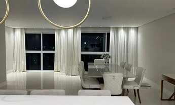 Imagem 2: Apartamento FINAMENTE MOBILIADO para locação anual ou venda!