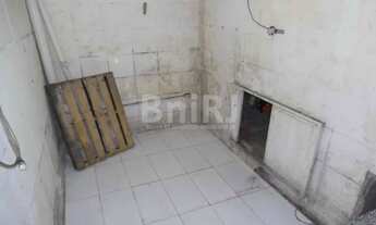 Imagem 7: LOJA DE FRENTE PARA RUA ALEXANDRE MACKENZIE