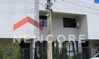 Imagem 2: Casa em Rua Irany de Oliveira Sant'anna - Hípica - Porto Alegre/RS