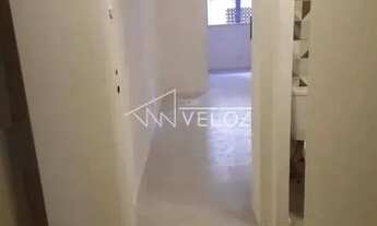 Imagem 3: Kitnet/Conjugado - / Residencial / Centro