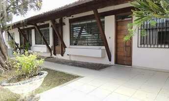 Imagem: Vendo linda casa com 3 suítes