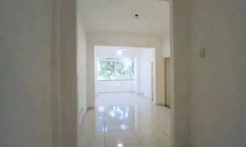 Imagem 3: Ipanema Apartamento 2 Quartos com Vista para Jardim de Alah