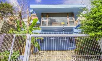 Imagem 3: Casa 3 dormitórios/quartos, sendo uma suite com hidromassagem, com piscina, bairro Menino