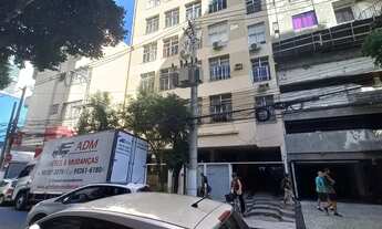 Imagem 3: Apartamento de frente com localização privilegiada em Icaraí! Composto por sala, 2 quartos