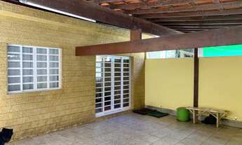 Imagem 2: Casa linear frente de rua e independente 2 Quartos, 2 Vagas e Terraço Pedro Alvares Cabral