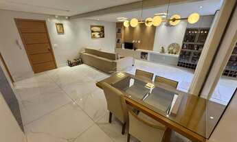 Imagem 2: Área privativa, 4 quartos, 4 suites, 2 vagas